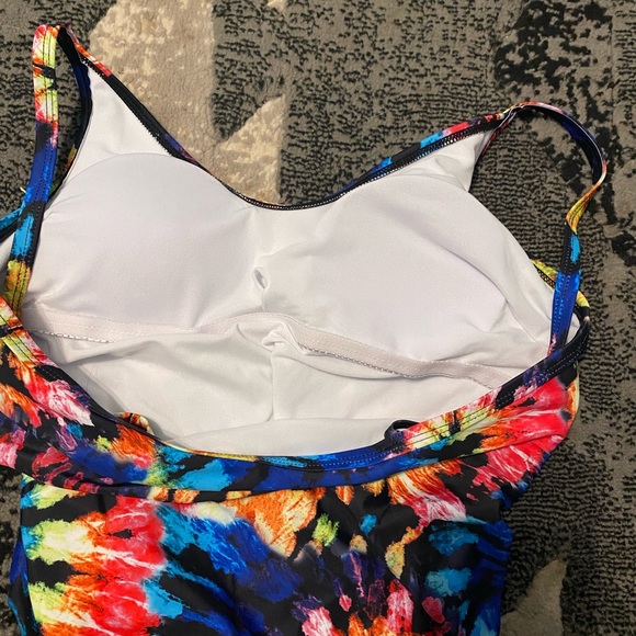 Rainbow one pice - Picture 6 of 7